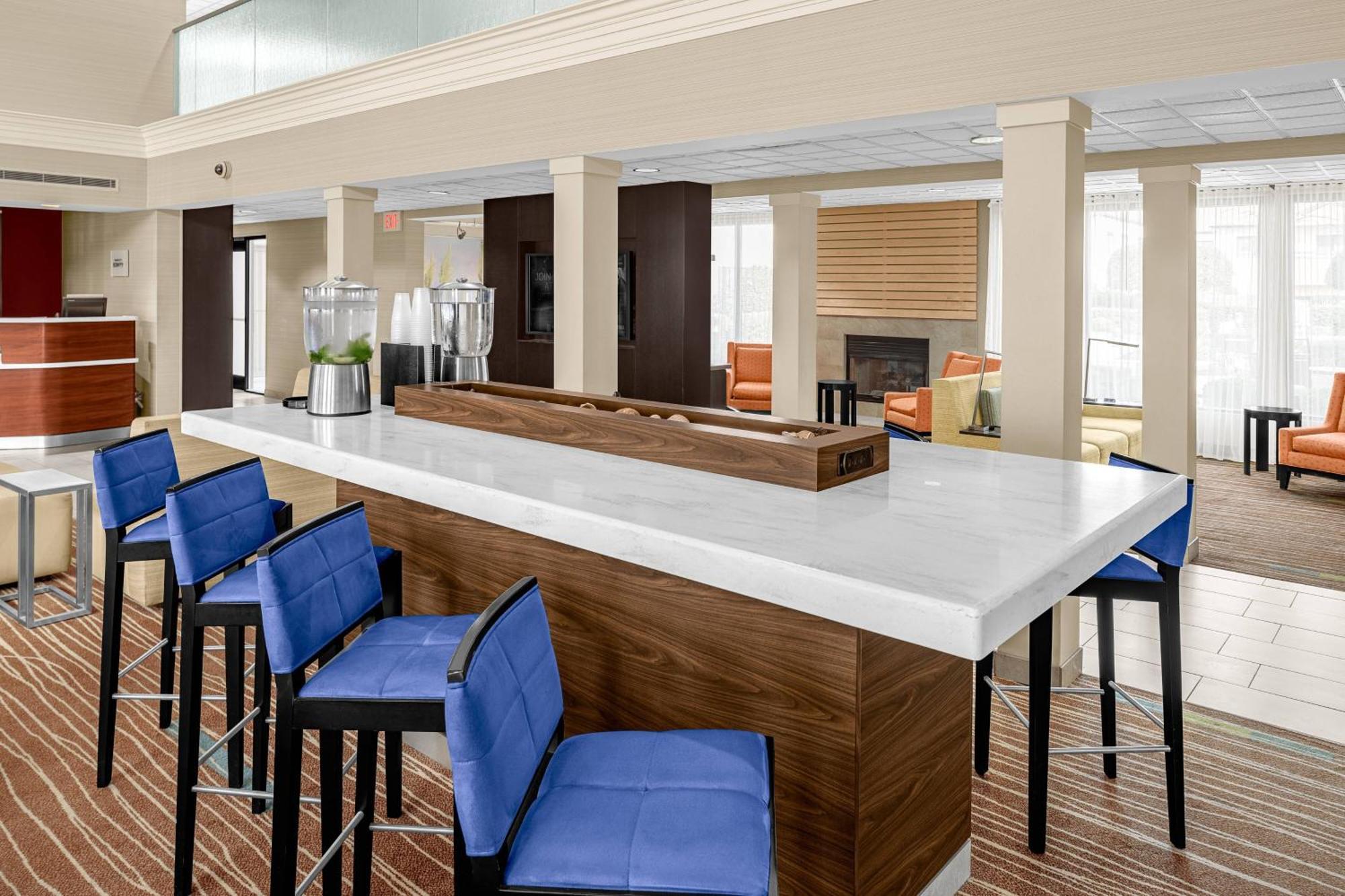 Hotel Courtyard By Marriott Wilmington/wrightsville 3*