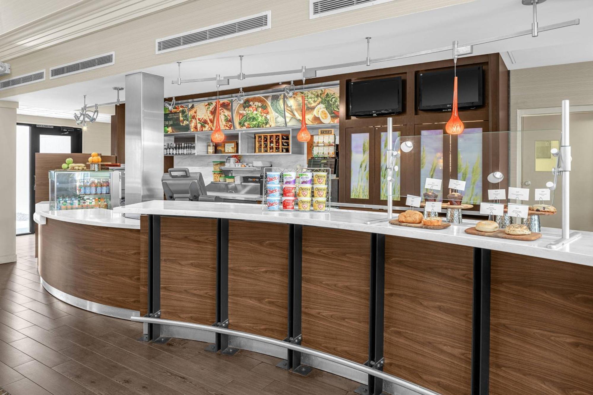 Courtyard By Marriott Wilmington/wrightsville Wilmington
