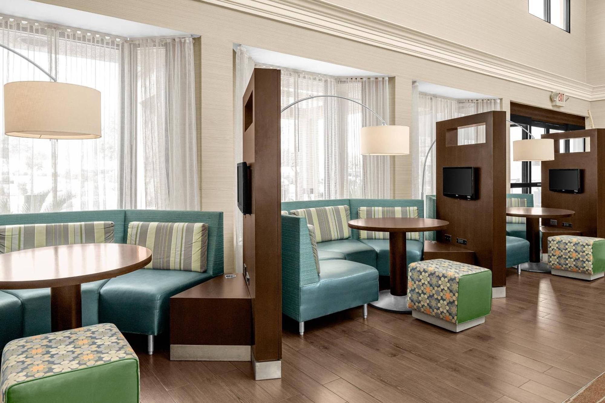 Hotel Courtyard By Marriott Wilmington/wrightsville Wilmington